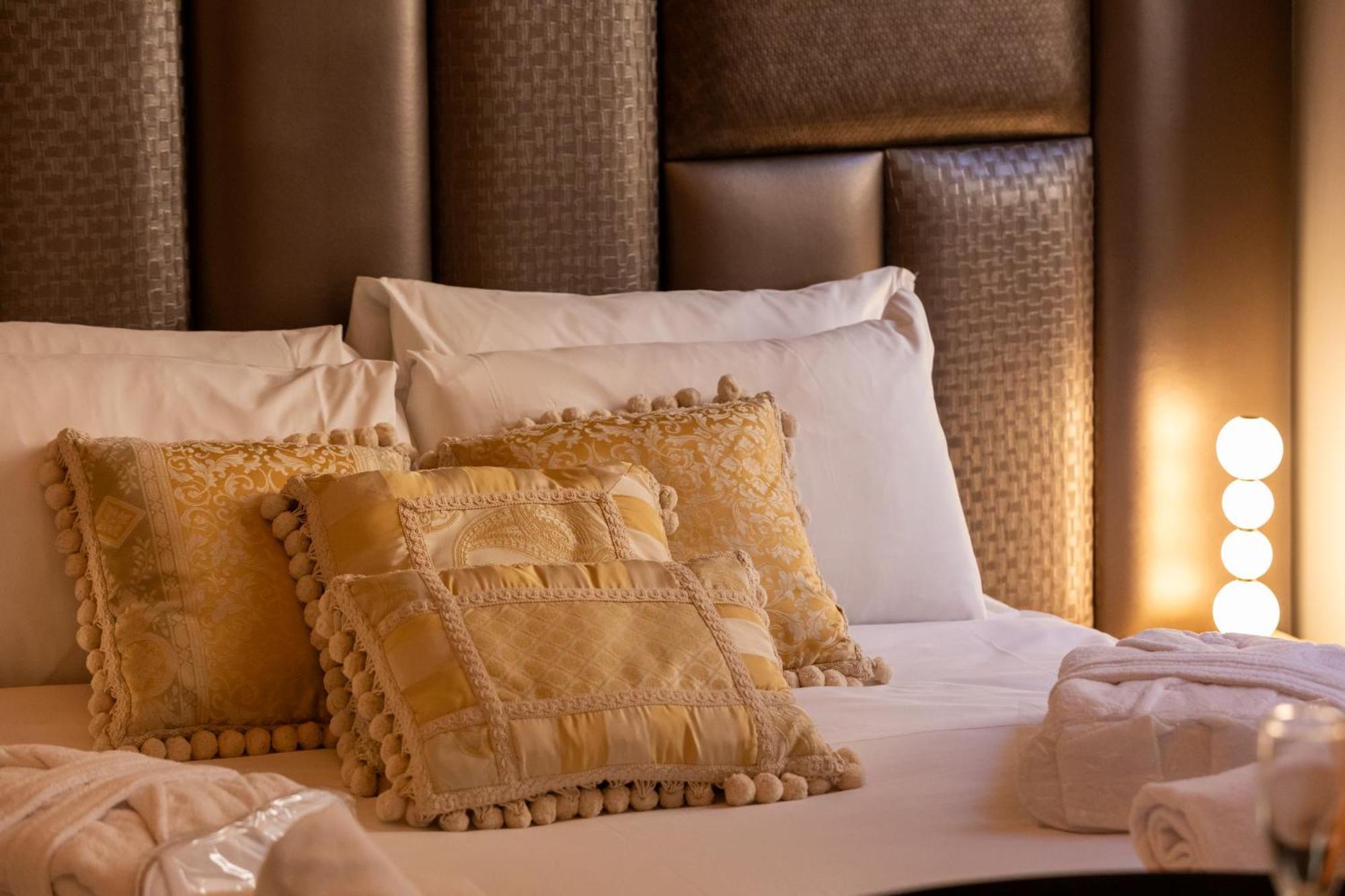 Fontana Di Trevi Roma Luxury Suite エクステリア 写真