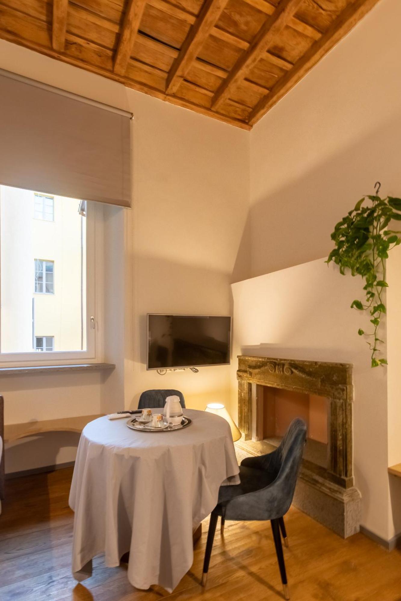 Fontana Di Trevi Roma Luxury Suite エクステリア 写真