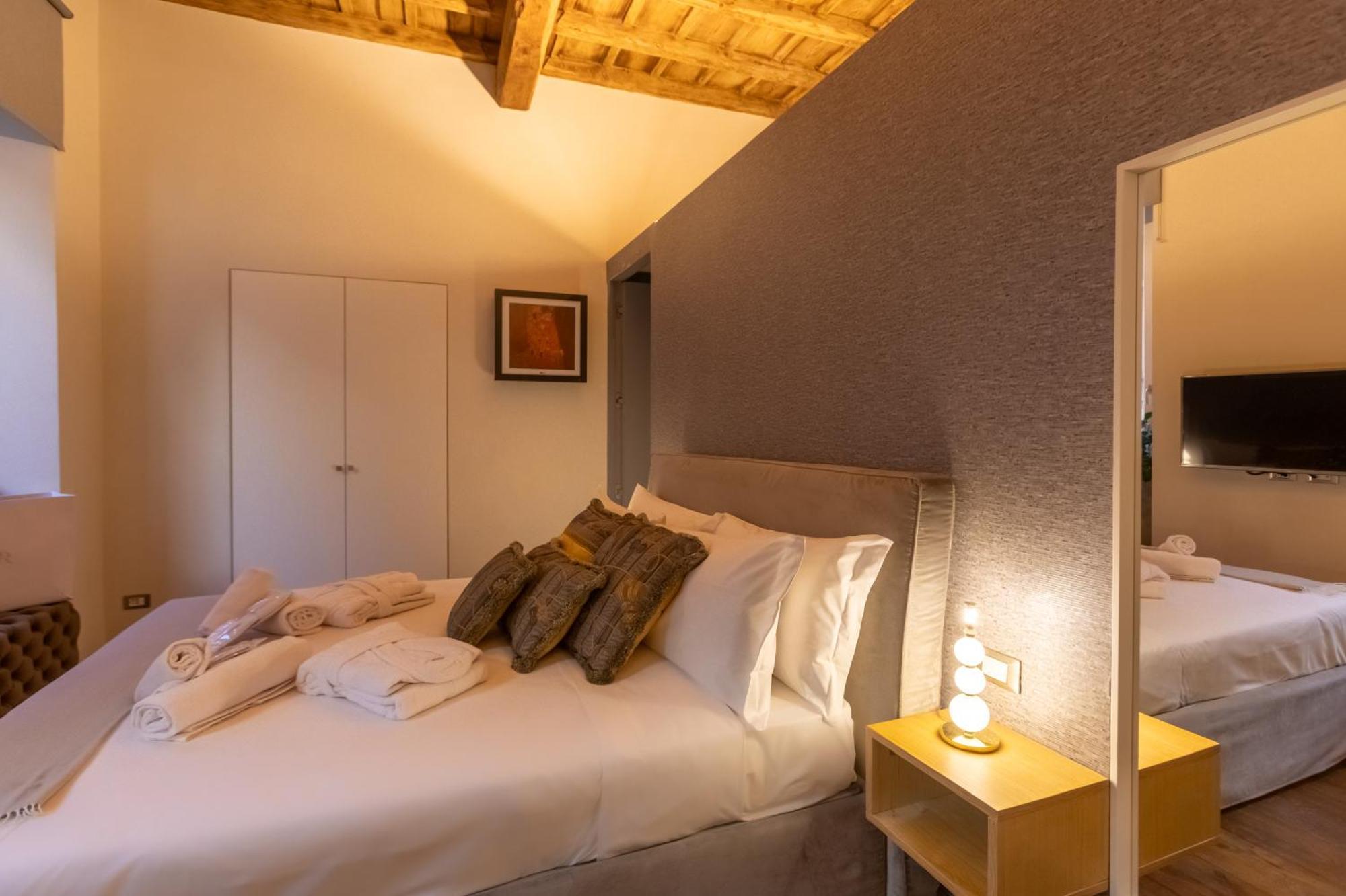 Fontana Di Trevi Roma Luxury Suite エクステリア 写真