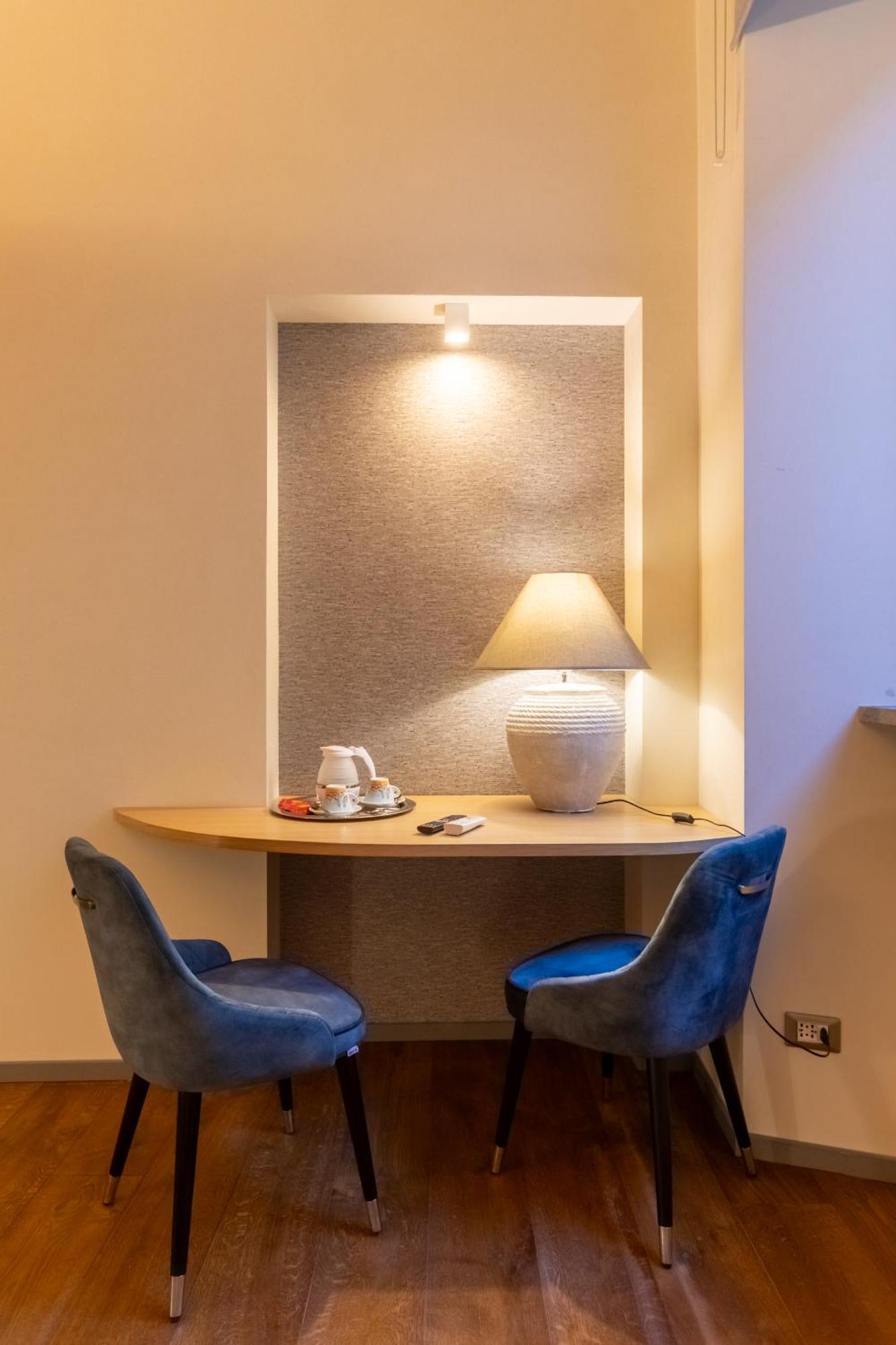Fontana Di Trevi Roma Luxury Suite エクステリア 写真