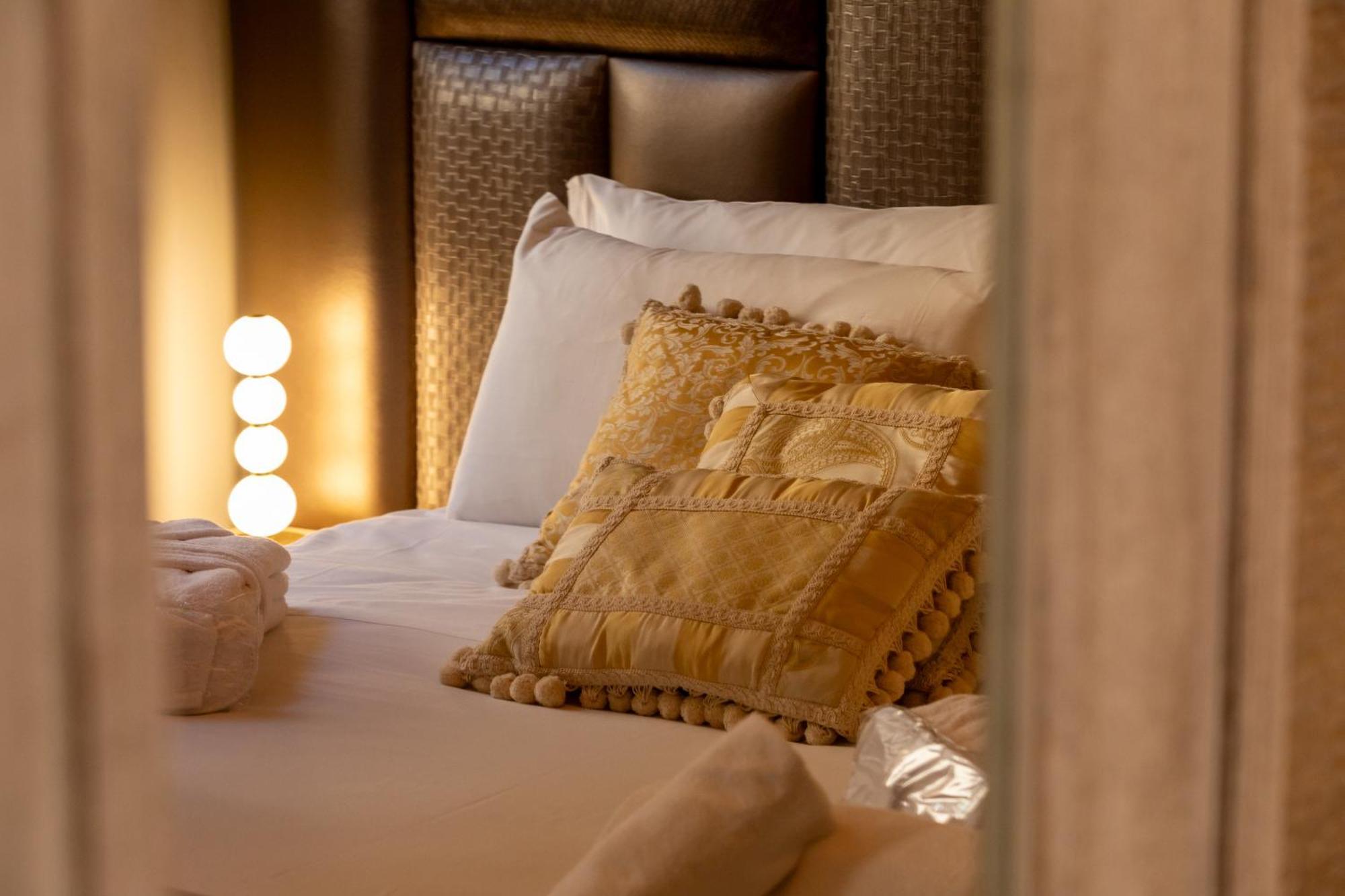 Fontana Di Trevi Roma Luxury Suite エクステリア 写真