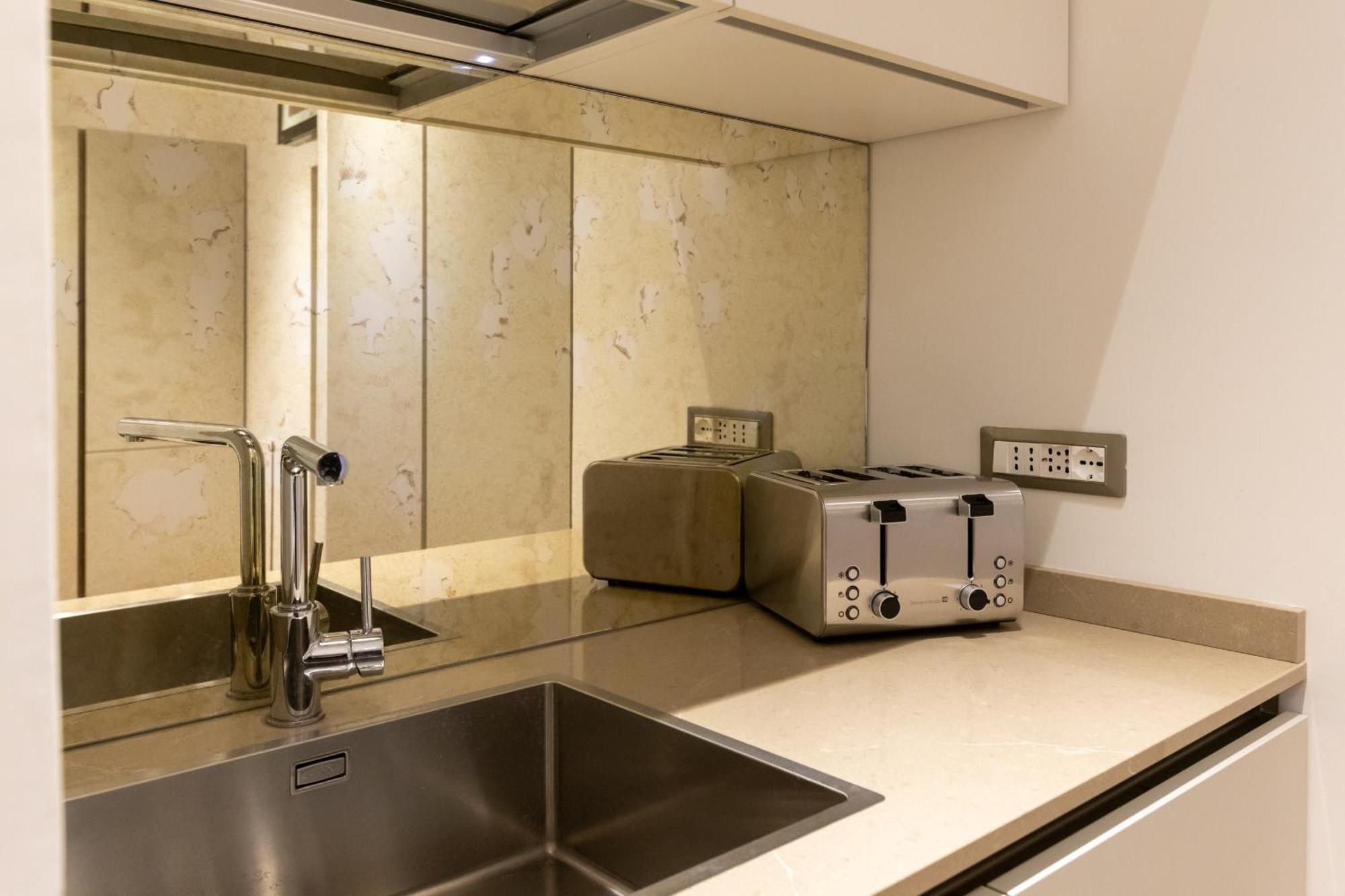 Fontana Di Trevi Roma Luxury Suite エクステリア 写真